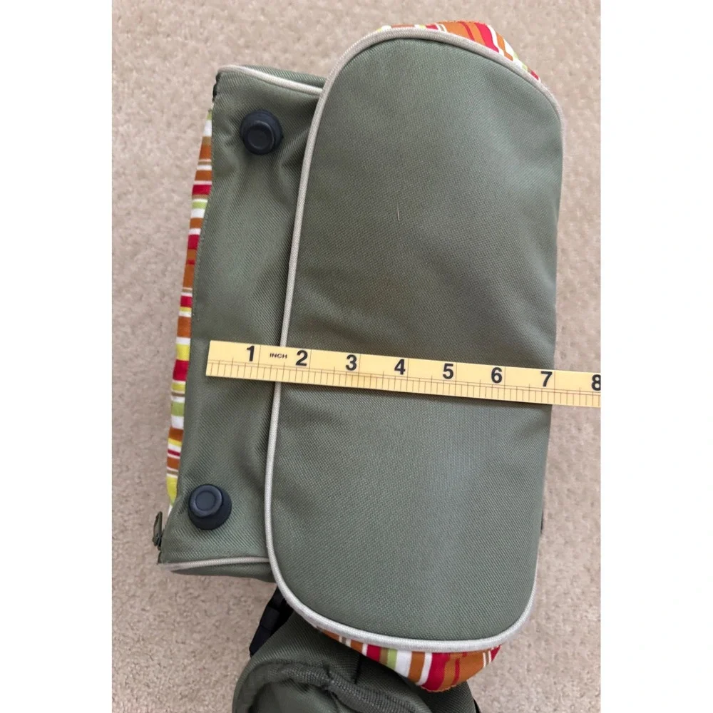 Insulated Picnic Cooler Bag Set with Service for 4 People-Striped Olive Green